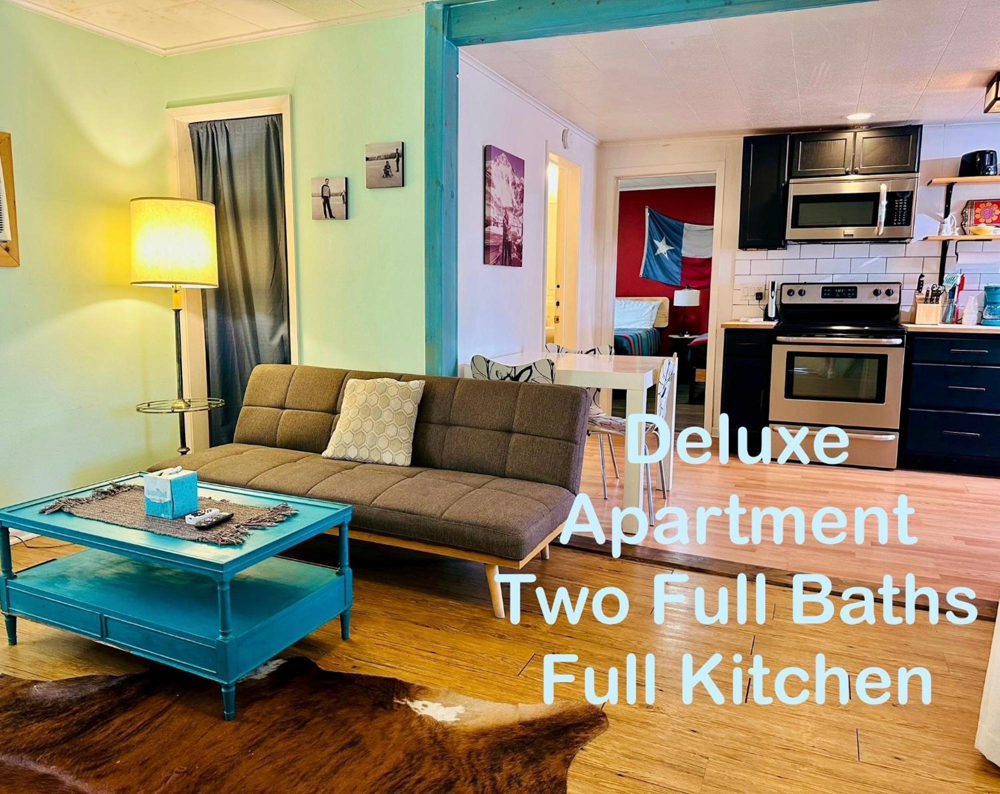 Hotel Kitsmiller On Main Фредериксбург Екстериор снимка