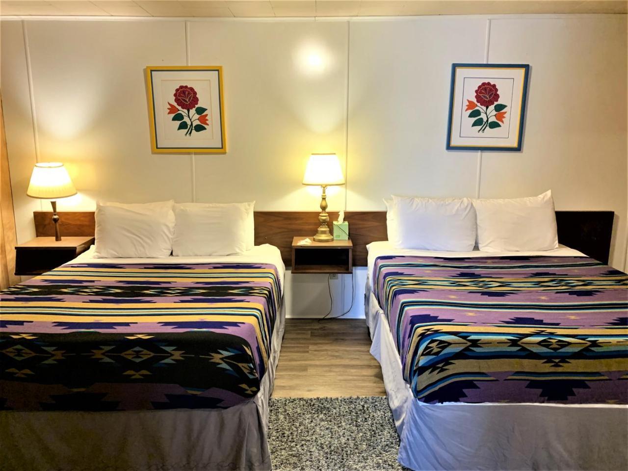 Hotel Kitsmiller On Main Фредериксбург Екстериор снимка